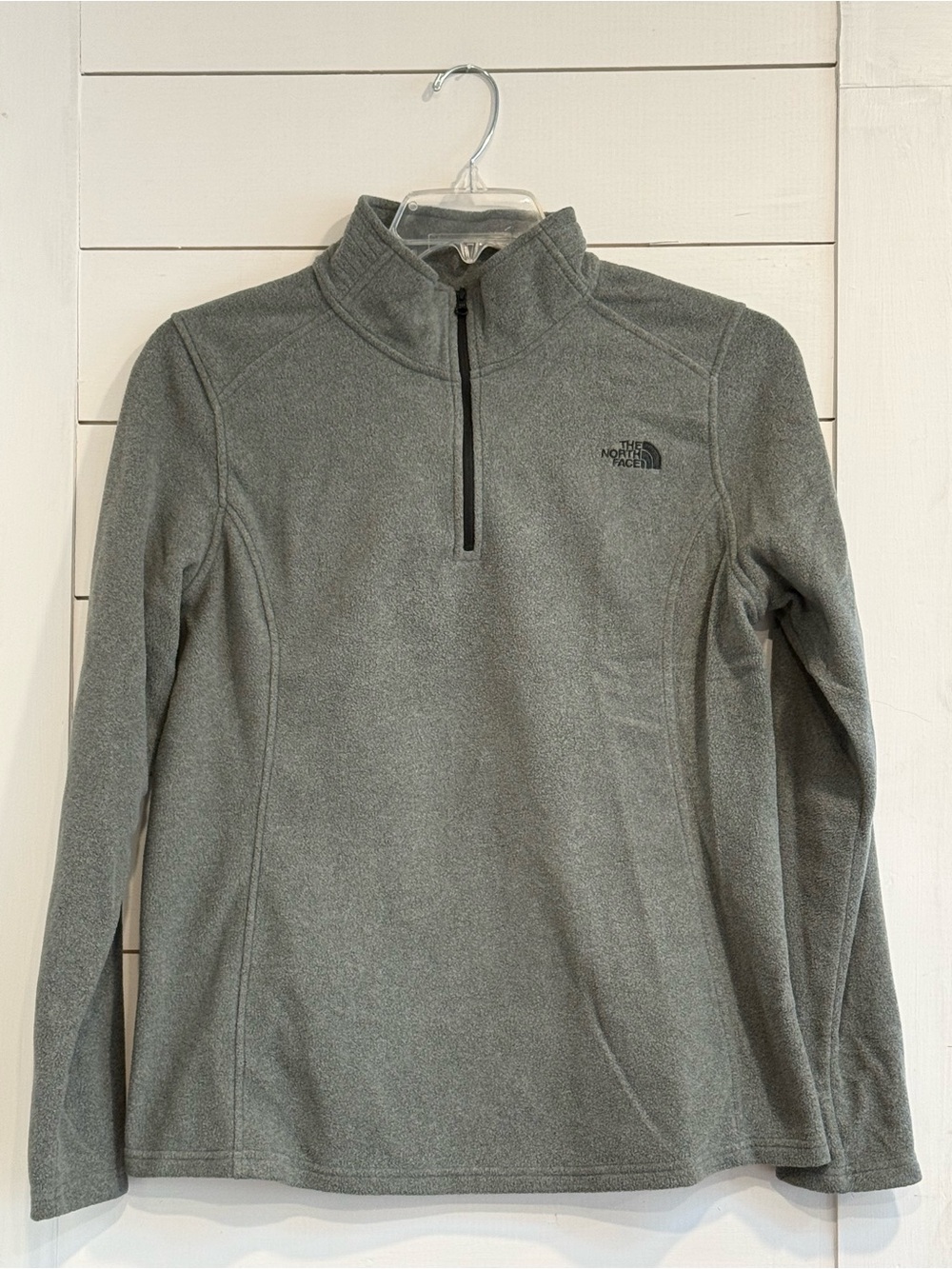 Women’s North Face Fleece Quarter Zip Pullover 🩶